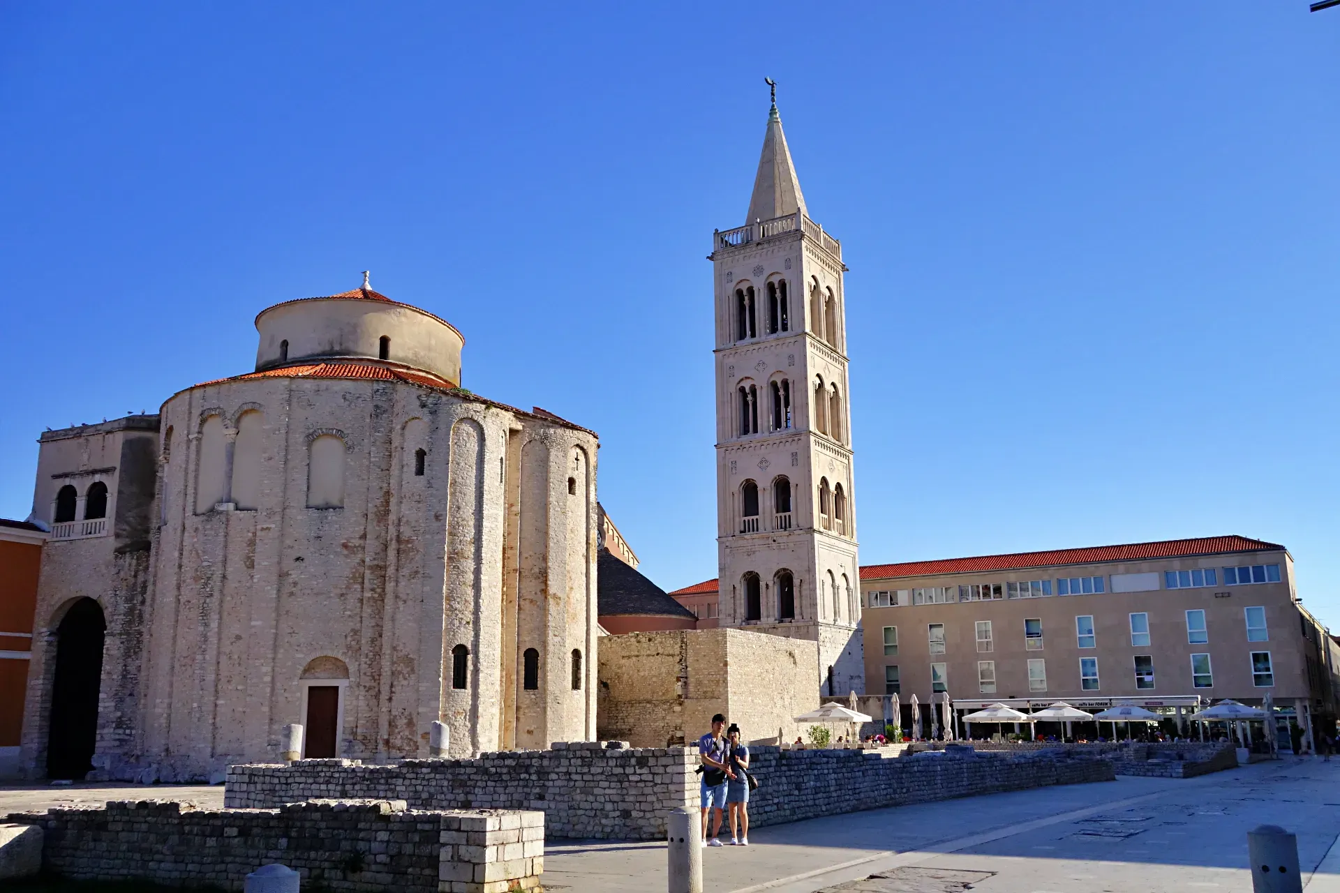 Crkva sv. Donata i zvonik katedrale sv. Stošije na zadarskom Forumu